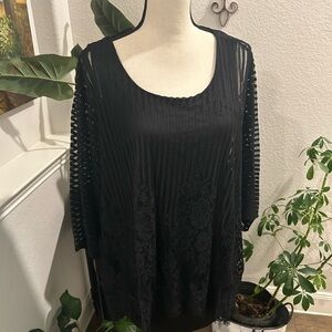 Elegant Black Lace Women's Top